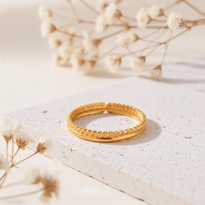 Yalith Ring