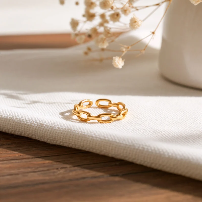 Olyra Ring