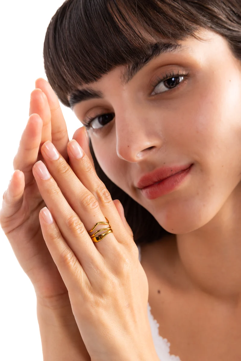 Tavinea Ring