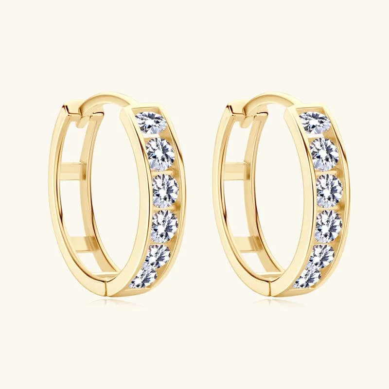 Brillante goldene Pavé-Creolen