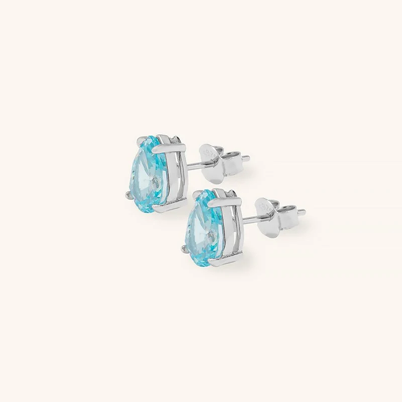 Leuchtende Wassertropfen-Ohrstecker