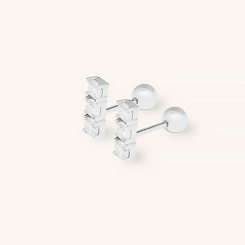 Klassische Bar-Moissanit-Ohrstecker