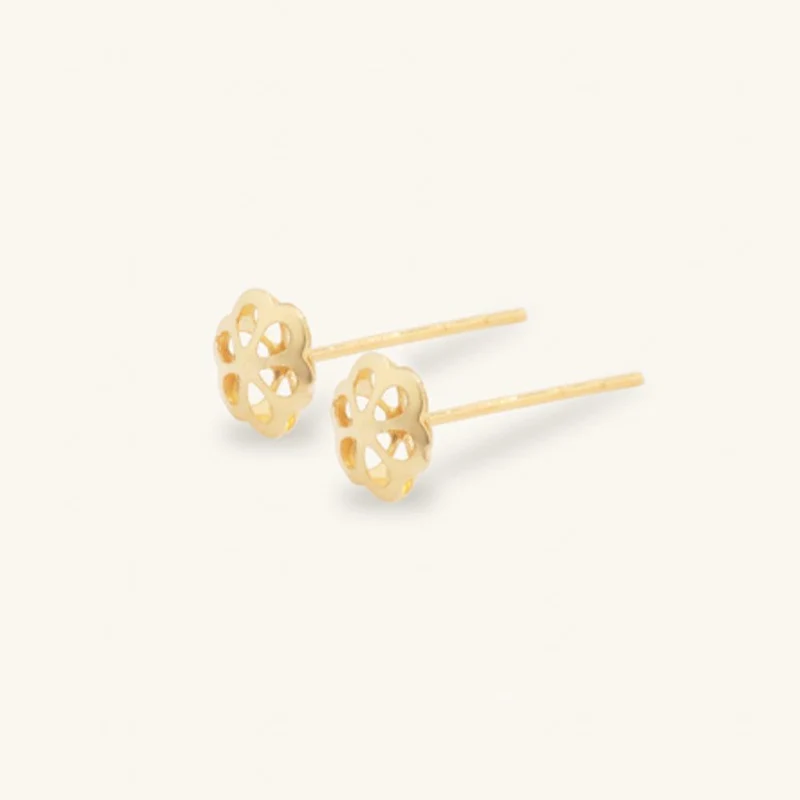 Glänzende goldene Pflaumenblüten-Ohrstecker