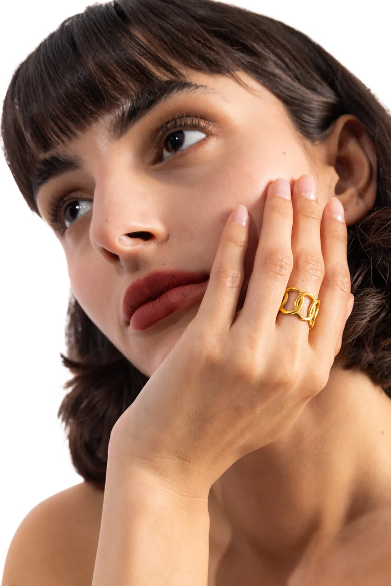 Eloura Ring