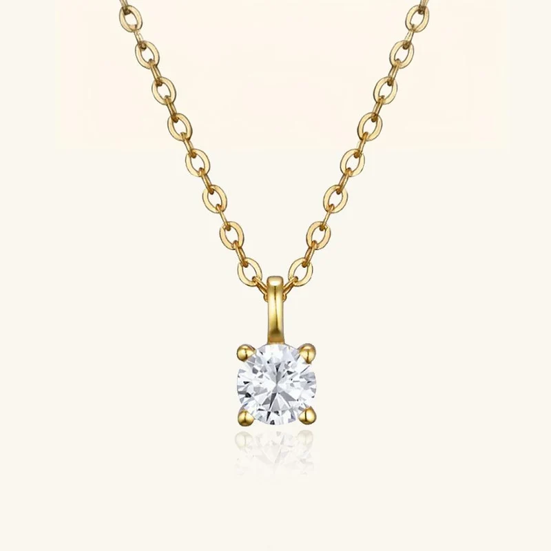 Goldene Moissanit-Halskette mit vier Zinken, 0.5 Karat