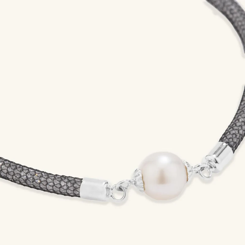 Charmantes Perlen-Kristall-Armband Schwarz