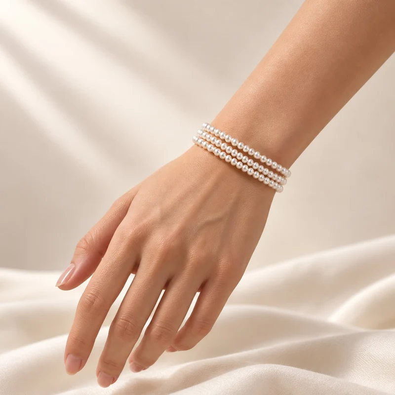 La Triade | Dreireihiges Perlenarmband