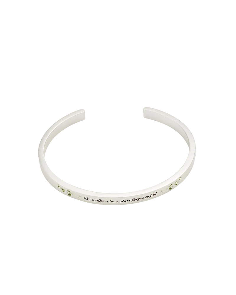 Niva Mistletoe Pearl Bangle in Silver
