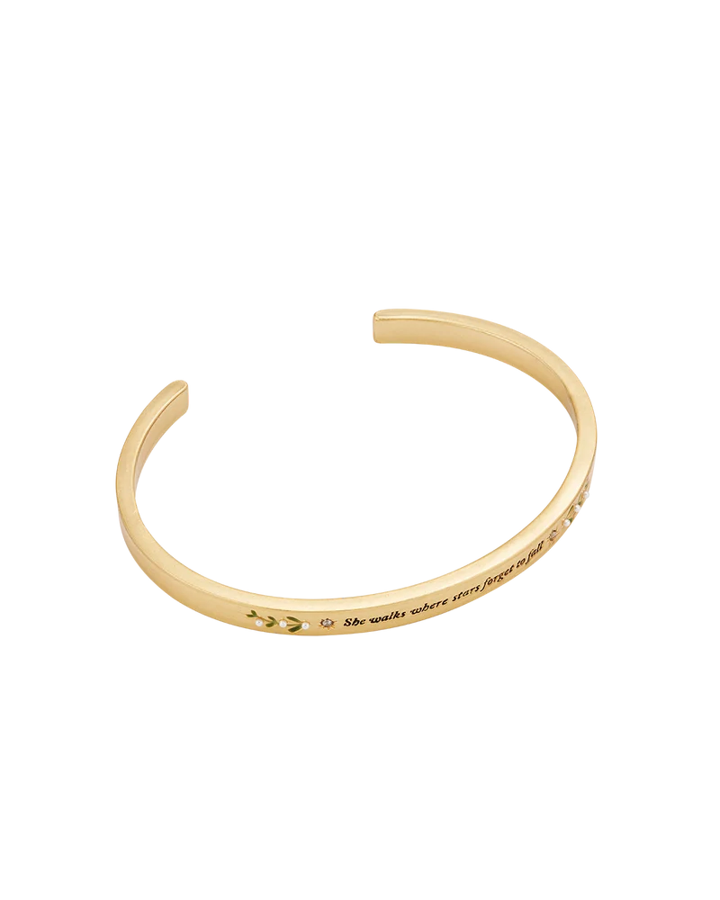 Niva Mistletoe Pearl Bangle in Gold