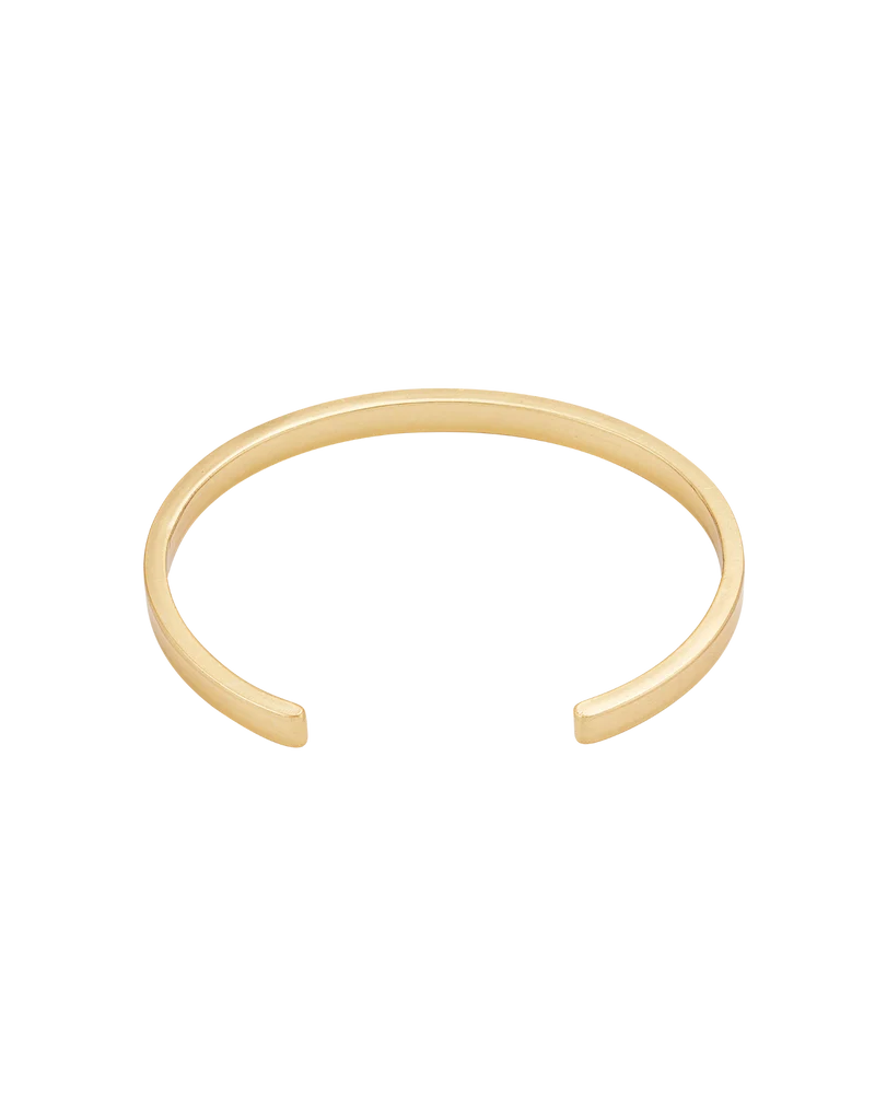 Niva Mistletoe Pearl Bangle in Gold
