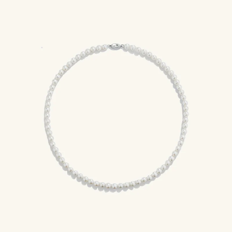 Bezaubernde Süßwasserperlenkette, 6–6.5 mm, 18 cm