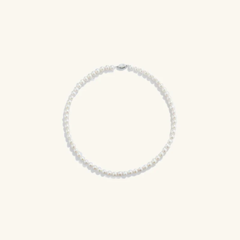 Bezaubernde Süßwasserperlenkette, 6–6.5 mm, 16 cm