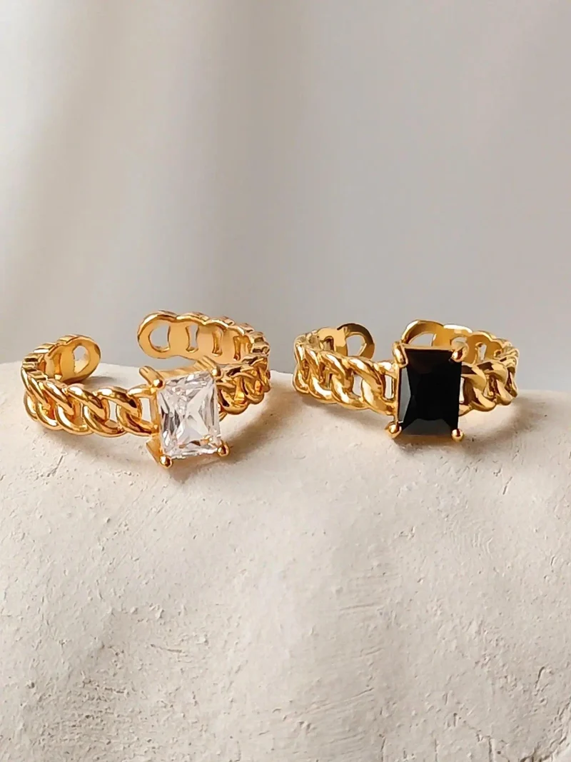 Yara White Ring