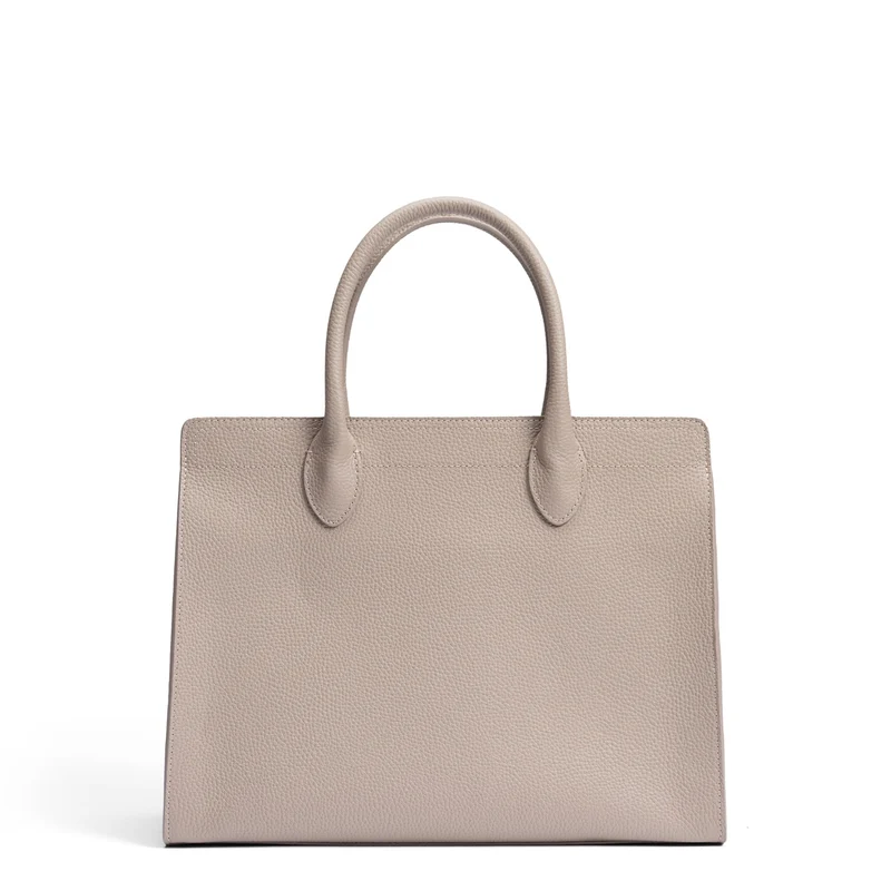 Isabel Bernard Honoré Nadine taupefarbene Handtasche aus Kalbsleder mit 13-Zoll-Laptopfach IB25110-078-13