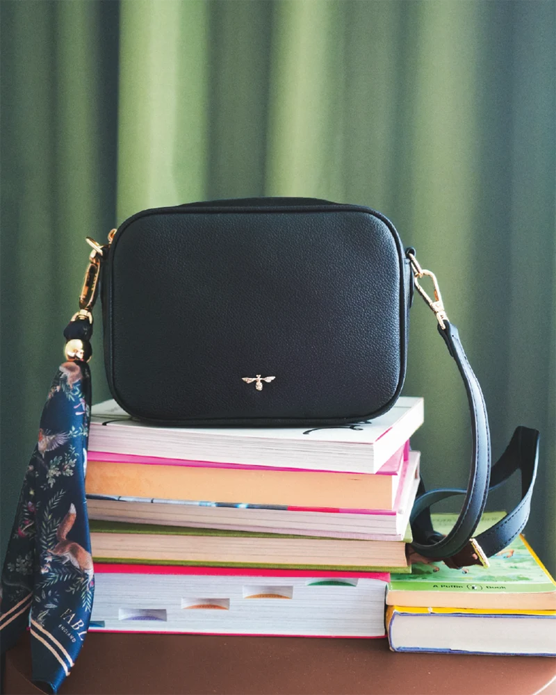 Alice Camera Bag in Black