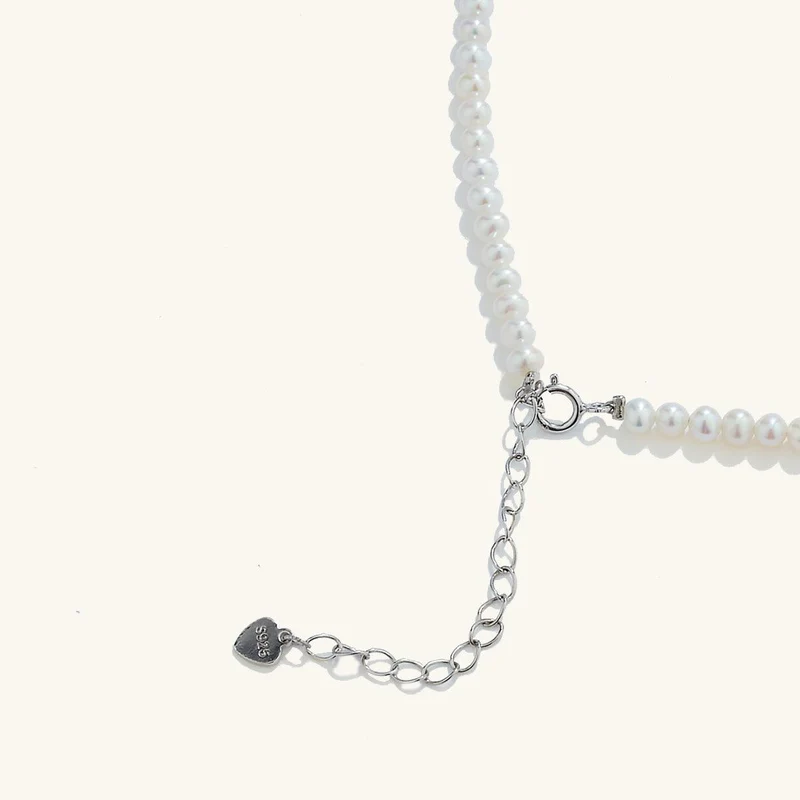 Bezaubernde Süßwasserperlenkette, 3–3.5 mm, 16–18 cm