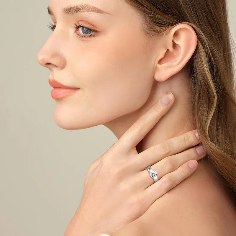 Pure Love Premium Moissanit Solitär-Verlobungsring 2 Karat