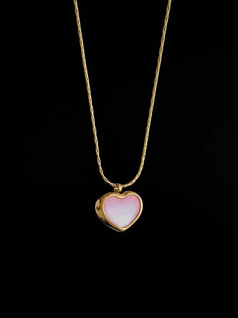 Blush Heart Halskette