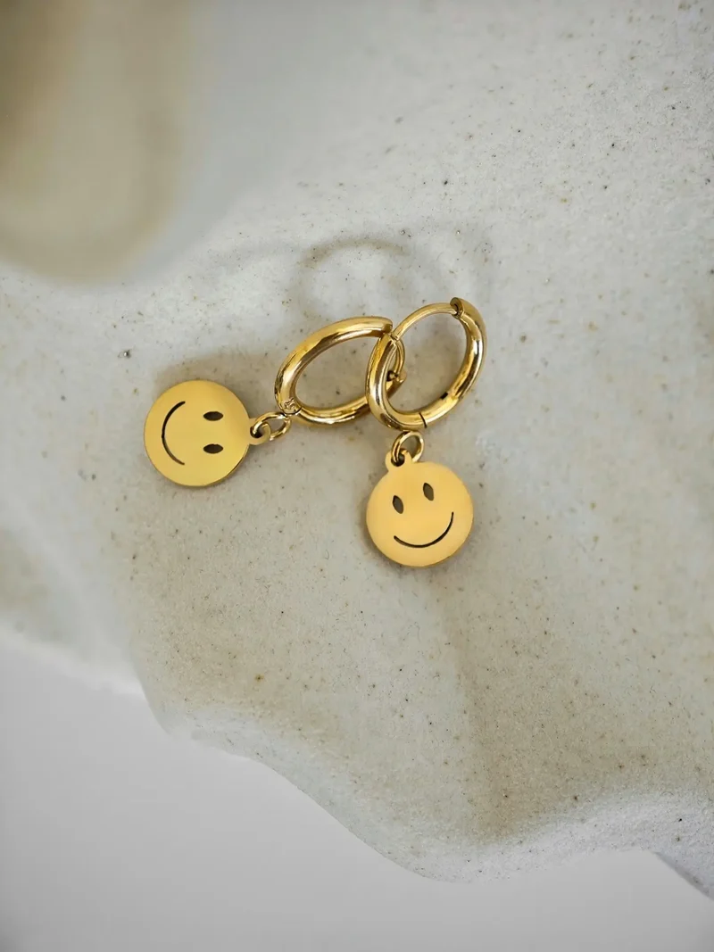 Smiley Huggies