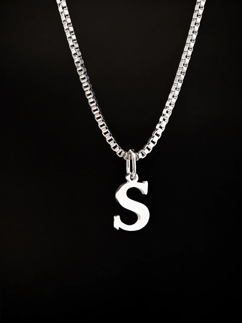 Slim Box Letter Chain Gold