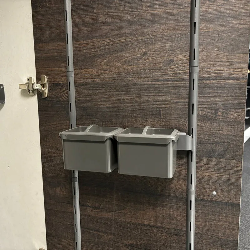 K-Line side Trägerleiste mit zwei Boxen