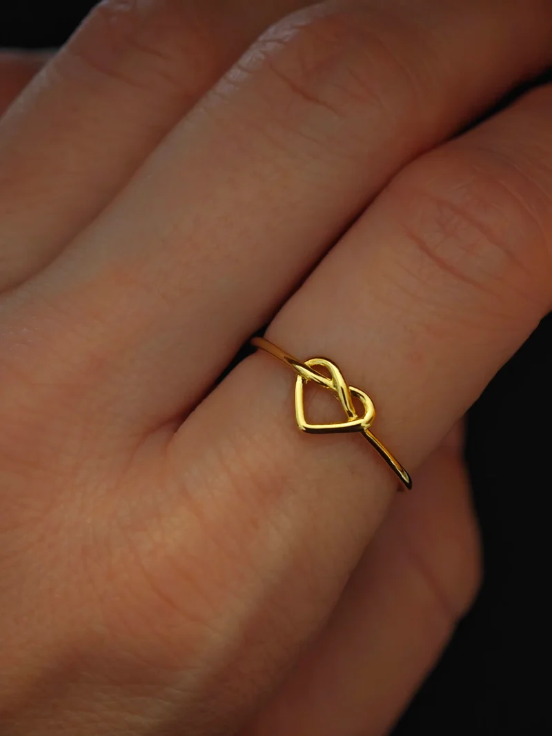 Endless Heart Ring