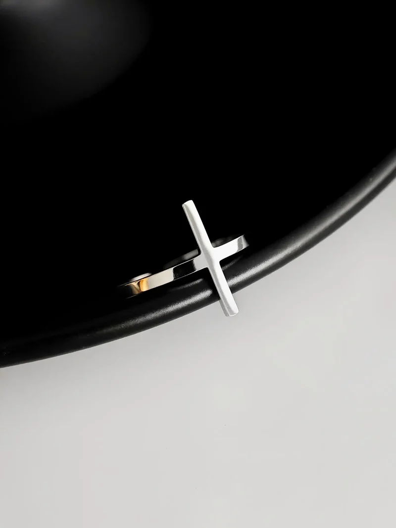 Slim Cross Ring