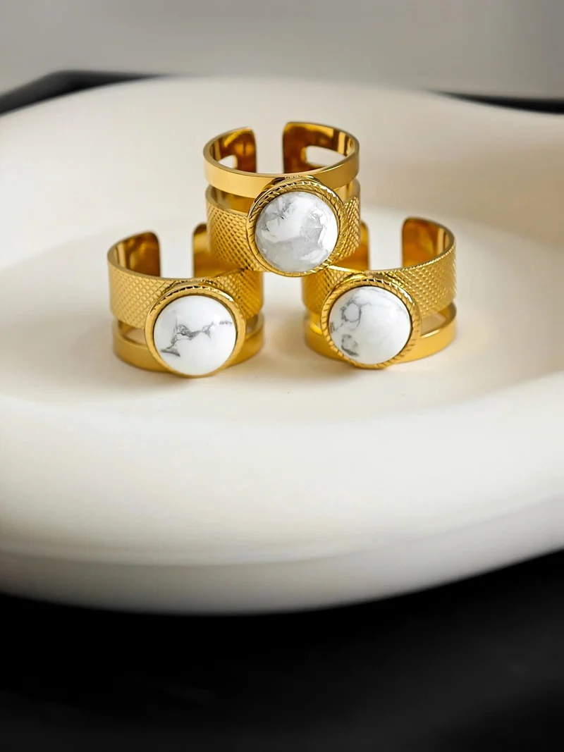 Geomar Ring White