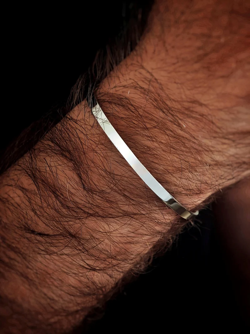 Slim Brace Armreif