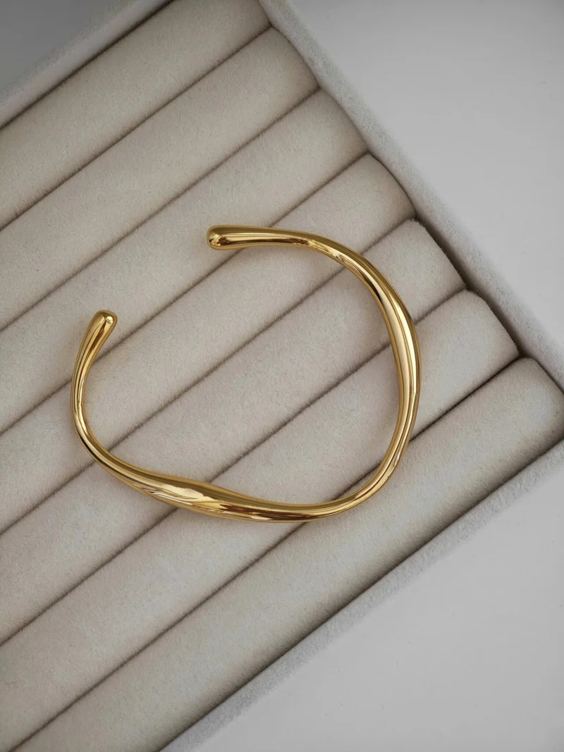 Geo Armreif Gold