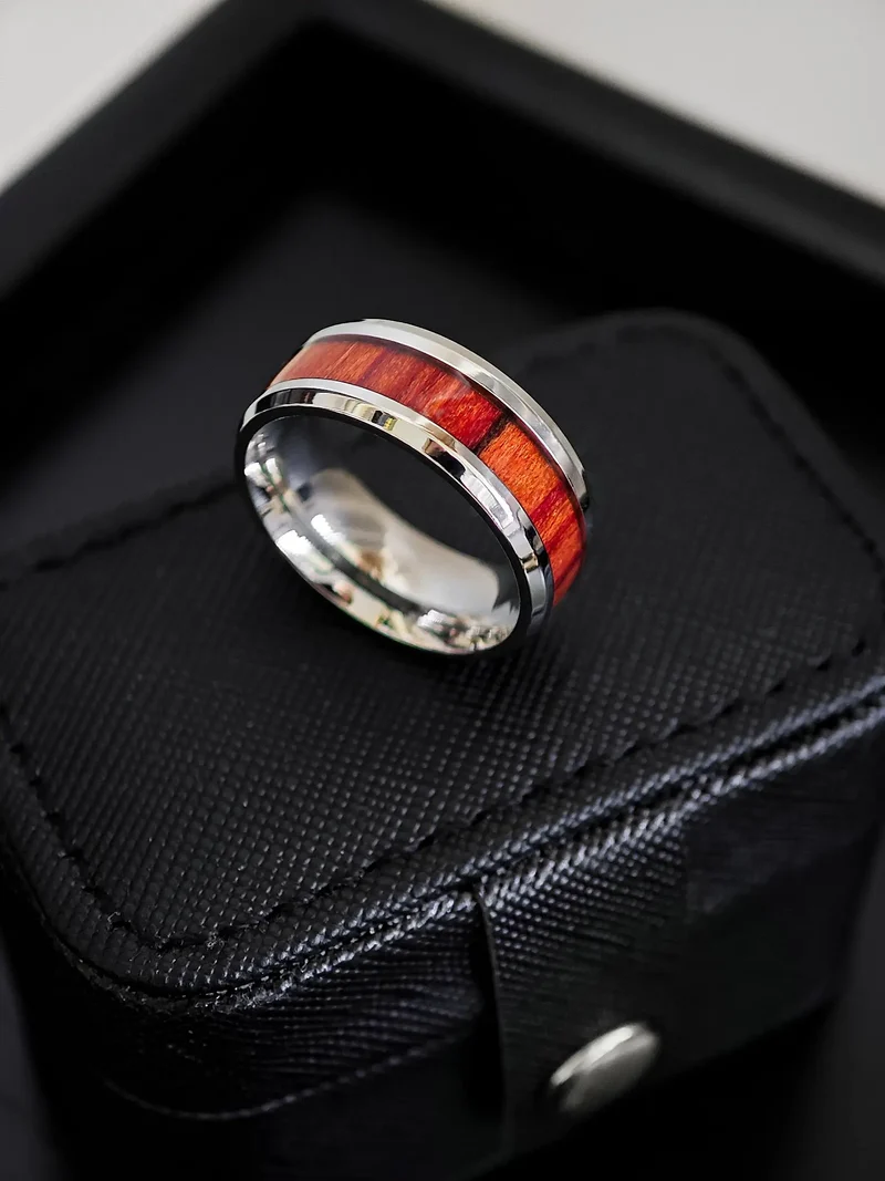 Rubra Holz Ring