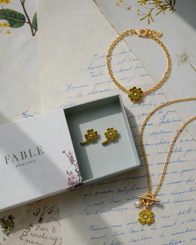 Gold Lucky Clover & Pearl Charm