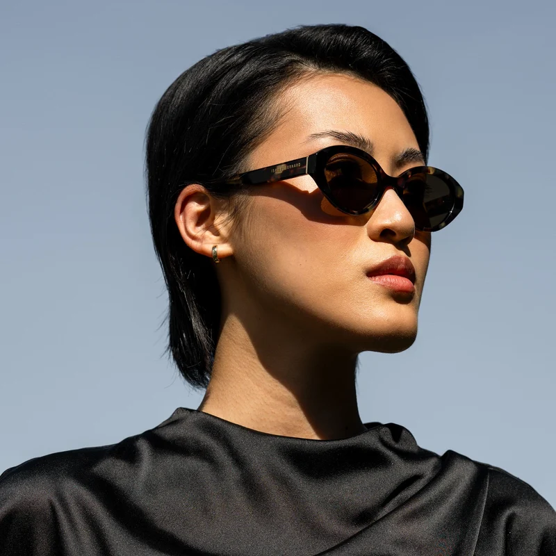 Isabel Bernard La Villette Rosaire Braun Tortoise Oval Sonnenbrille IB400002-04-14