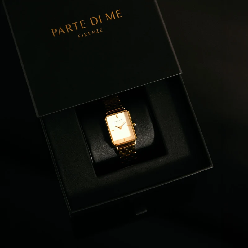 Parte Di Me Orologio Rechthoekig DamenUhr Goldfarbene und Schwarz PDM09001