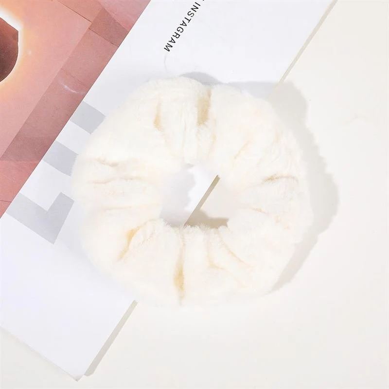 SOHO Teddie Scrunchie - Weiß