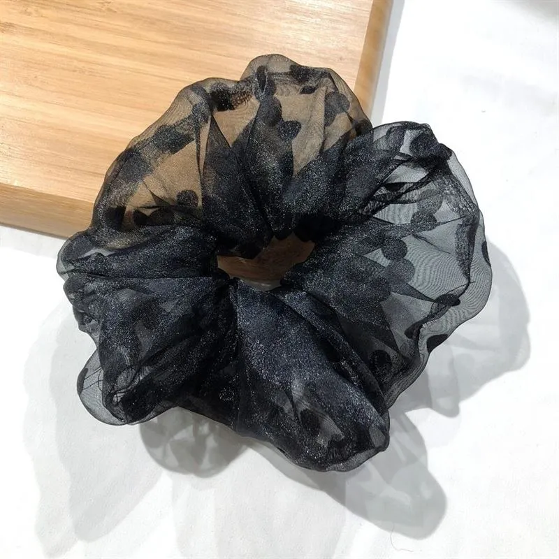 SOHO Scrunchie XL – Organza mit Punkten – Schwarz