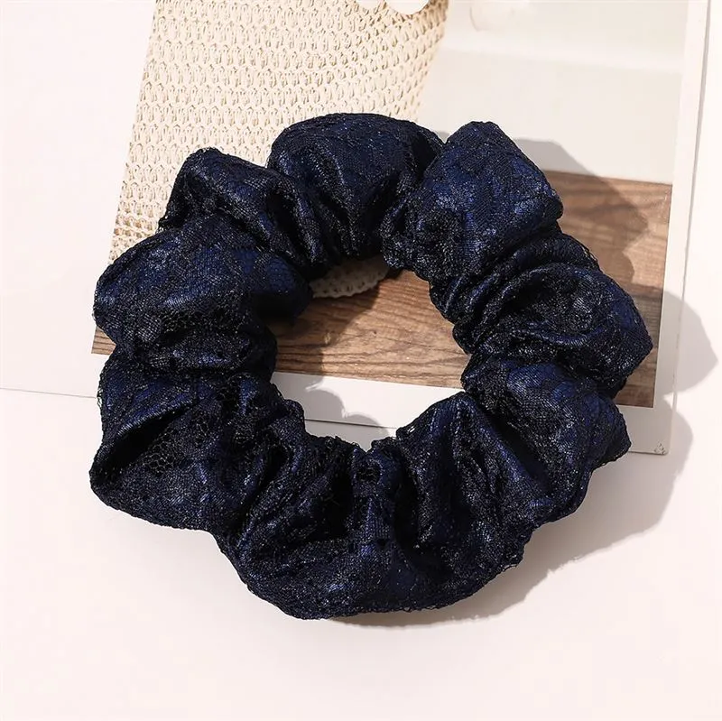 Chris Rubin Alice Scrunchie – Dunkelblau mit Spitze