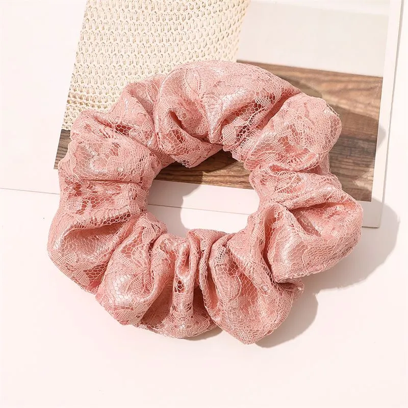 Scrunchie – Peach pink – Chris Rubin Alice