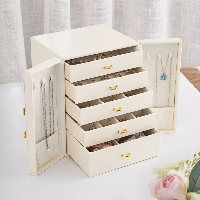 Schmuckbox XL in Weiß von UNIQ