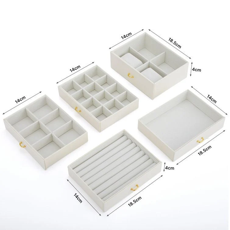 Schmuckbox XL in Weiß von UNIQ