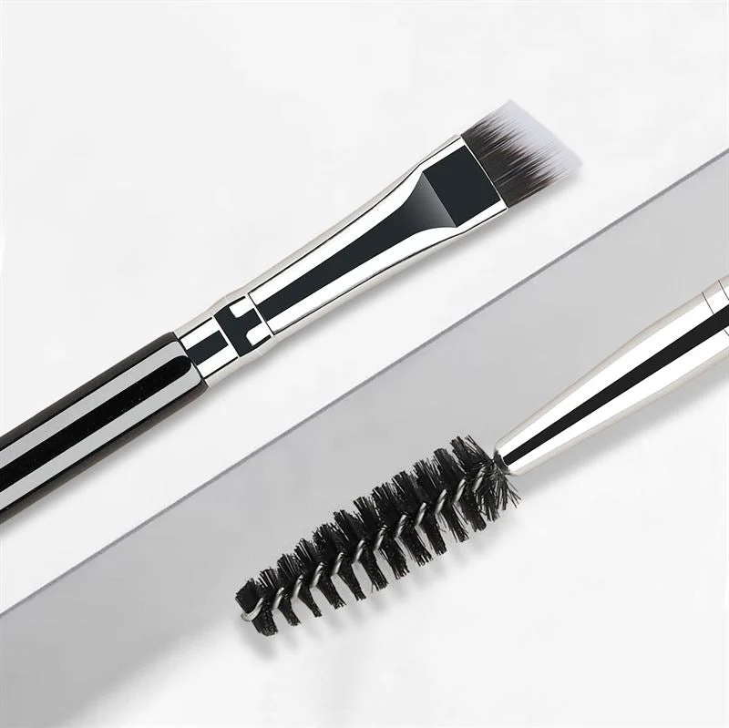 Doppelseitiger Augenbrauenpinsel von Technique PRO