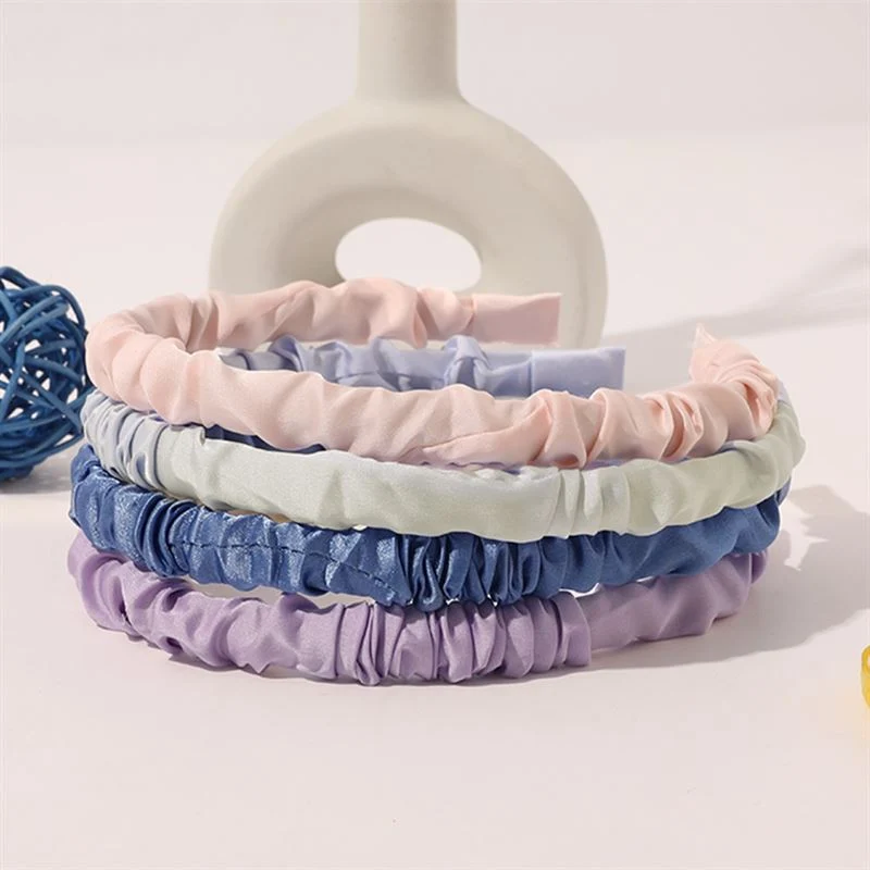 SOHO Erin Haarreif – Seide Pastelllila mit Rüschen