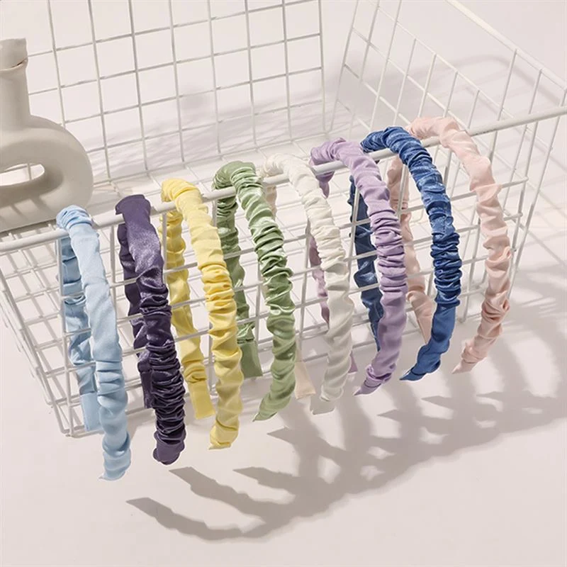 SOHO Erin Haarreif – Seide Pastelllila mit Rüschen