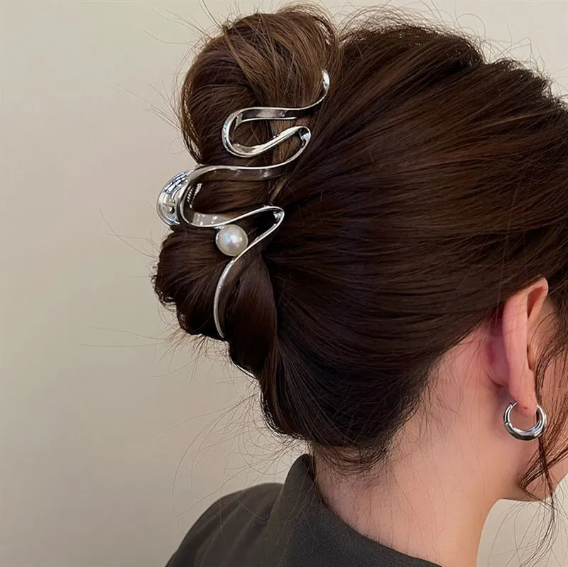 SOHO Sania Haarspange – Silber mit Wellenform