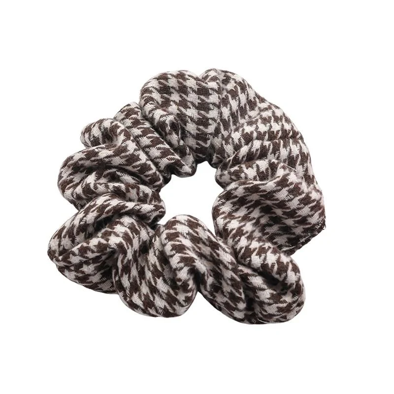 Scrunchie Pepita – Braun-Weiß aus Baumwolle von SOHO