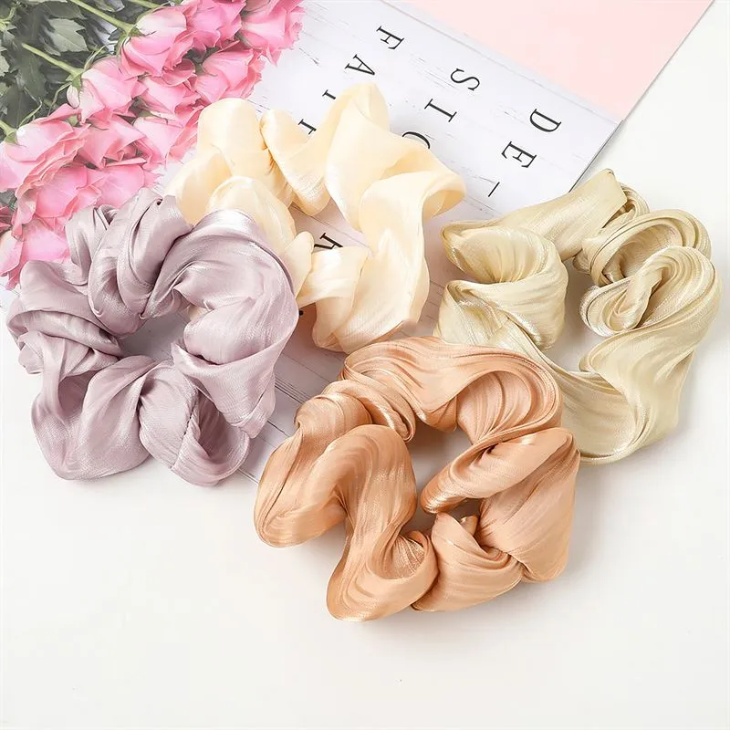 Scrunchie – SOHO Bine – Sepia Braun aus Satin