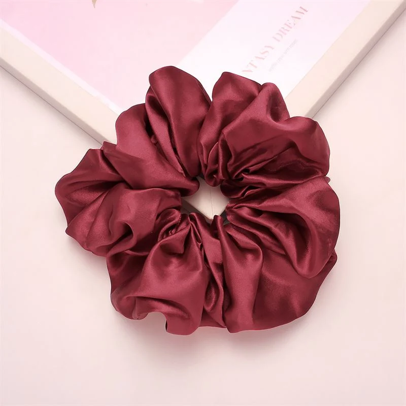 Scrunchie XL aus Seide SOHO Riva in Dunkelrot (Fire Brick)