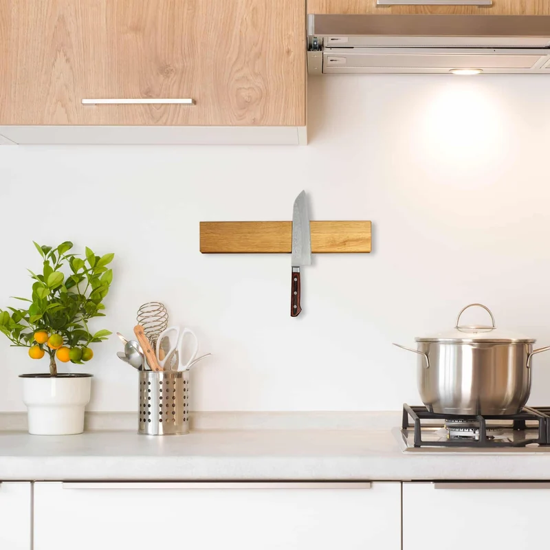 Magnetic Oak Knife Rail