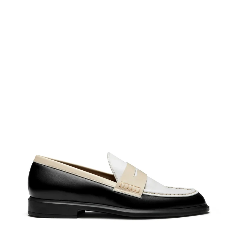 Isabel Bernard Vendôme Blandine Schwarz-Weiß Kalbsleder Loafers mit weißen Details IB51015-10170-36