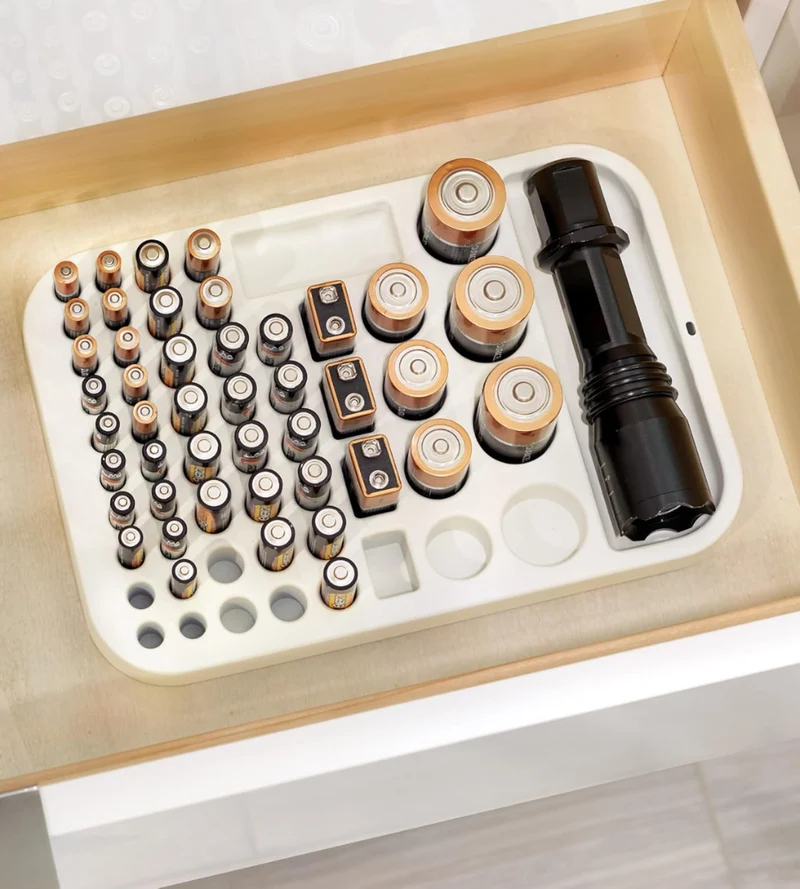 Batterie-Organizer - 19.3x28.2x2.4 cm